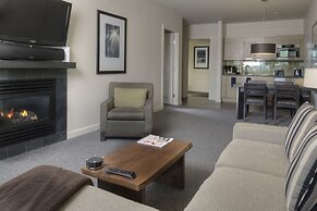 Black Rock Oceanfront Resort