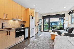 Black Rock Oceanfront Resort