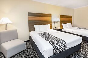 La Quinta Inn & Suites by Wyndham Garland Harbor Point