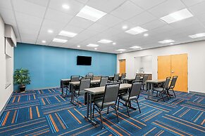 Hampton Inn & Suites Charlotte Airport