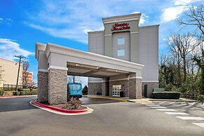 Hampton Inn & Suites Charlotte Airport