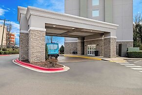 Hampton Inn & Suites Charlotte Airport