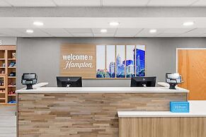 Hampton Inn & Suites Charlotte Airport