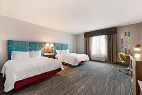 Hampton Inn & Suites Charlotte Airport