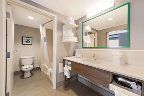 Hampton Inn & Suites Charlotte Airport