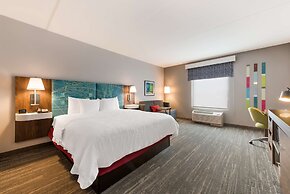 Hampton Inn & Suites Charlotte Airport