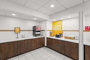 Hampton Inn & Suites Charlotte Airport