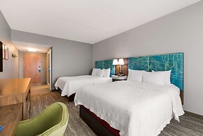Hampton Inn & Suites Charlotte Airport