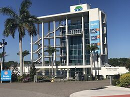 Country Inn & Suites by Radisson, Bradenton-Lakewood Ranch, FL