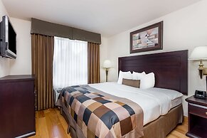 Wingate By Wyndham Lagrange