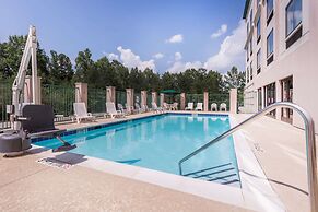 Wingate By Wyndham Lagrange