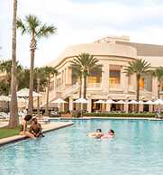 Waldorf Astoria Orlando - An Official Walt Disney World® Hotel
