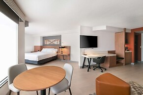 Hilton Garden Inn Toronto Airport