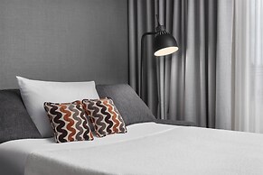 Hilton Garden Inn Toronto Airport