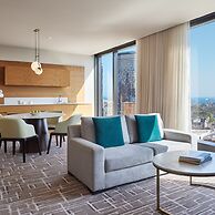 Pan Pacific Melbourne