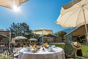 Hôtel Les Bartavelles