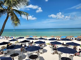 Vanderbilt Beach Resort