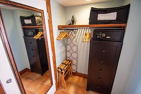 Vanderbilt Beach Resort