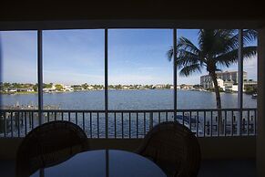 Vanderbilt Beach Resort