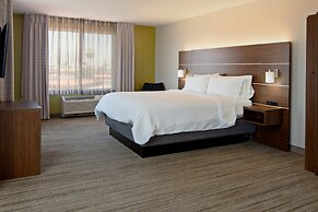 Holiday Inn Express Hotel & Suites Fresno South by IHG