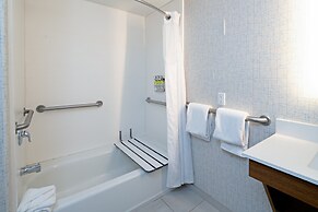 Holiday Inn Express Hotel & Suites Fresno South by IHG