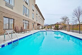 Holiday Inn Express Troutville by IHG