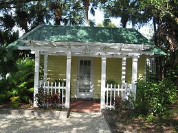 Pirate's Pointe Resort