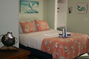 Pirate's Pointe Resort