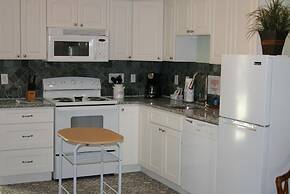 Pirate's Pointe Resort