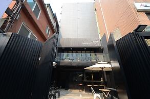 Mmmio II Design Residence Myeongdong