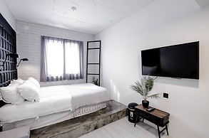 Mmmio II Design Residence Myeongdong