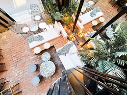 Mmmio II Design Residence Myeongdong