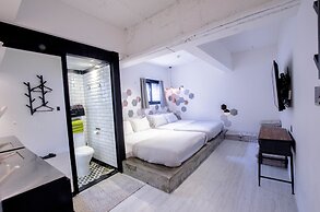 Mmmio II Design Residence Myeongdong
