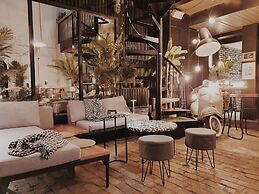 Mmmio II Design Residence Myeongdong