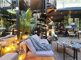 Mmmio II Design Residence Myeongdong