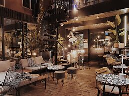 Mmmio II Design Residence Myeongdong