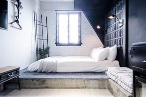 Mmmio II Design Residence Myeongdong