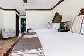 Hillside Boutique Hotel