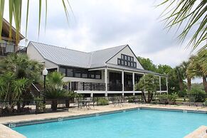 Hillside Boutique Hotel