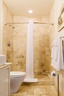 Hillside Boutique Hotel