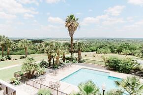 Hillside Boutique Hotel