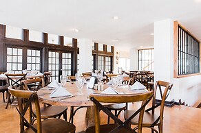 Hillside Boutique Hotel