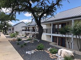 Hillside Boutique Hotel