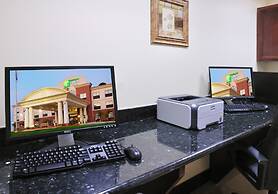 Holiday Inn Express Hotel & Suites Sealy by IHG