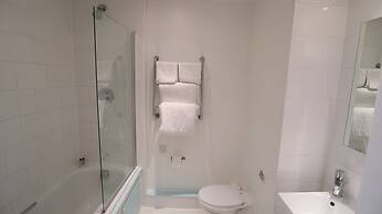 Citrus Hotel Cheltenham by Compass Hospitality