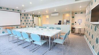 Citrus Hotel Cheltenham by Compass Hospitality
