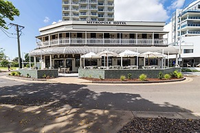 Oaks Townsville Metropole Hotel