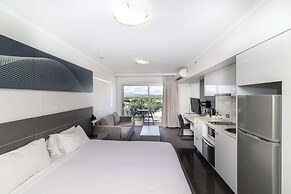 Oaks Townsville Metropole Hotel