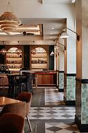 Oaks Townsville Metropole Hotel