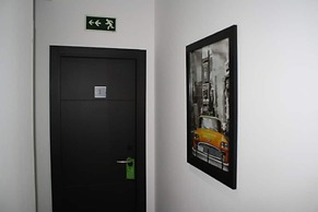 Hostal MH Fuencarral